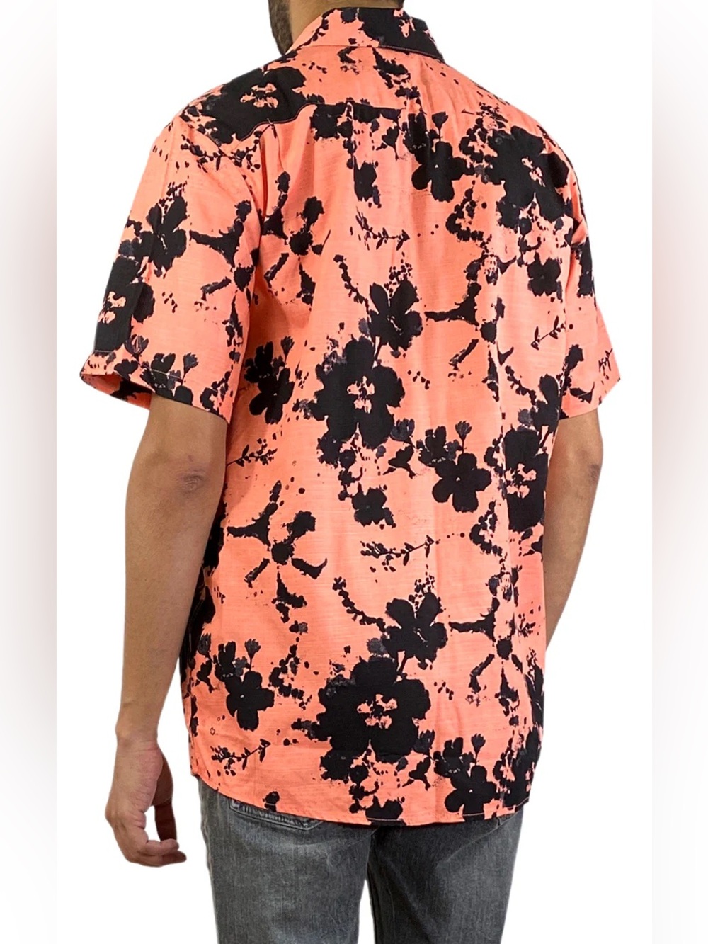 Volcom: Coral & Black Floral Burst Short-Sleeve Men's Shirt Sz: M (Like New) - Picture 2 of 7